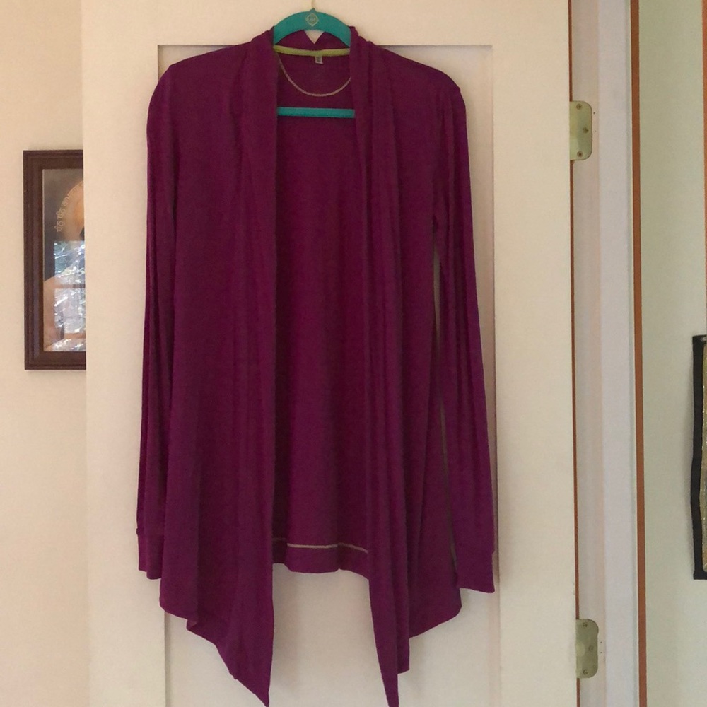Icebreaker fuschia duster